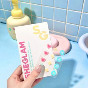 SHEGLAM Daydream Dots Patchs Anti-Imperfections Remise De DiplôMe Anniversaire Vacances Haut ÉTé Automne Y2K ÉLéGant Mode Femmes Marque Maquillage CosméTique Beauté Visage FêTe Plage Voyage Camping Plein Air ÉCole Campus Excursion Festivals DéCoration Cadeau PréSent Rose Fille Cosplay Jeux Meilleur Couleur Charme Ambiance